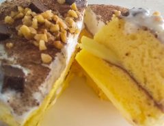 【セブンイレブン スイーツ】パンケーキがお店みたい！　フィルムをはがすと…