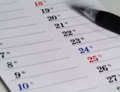 カレンダーに書き込んだボールペン　なぜインクの出が悪くなる？　理由に「初めて知りました」