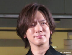 「きっとカメラマンも予想外」　DAIGO、息子の１歳記念写真を大公開するもツッコミ相次ぐ